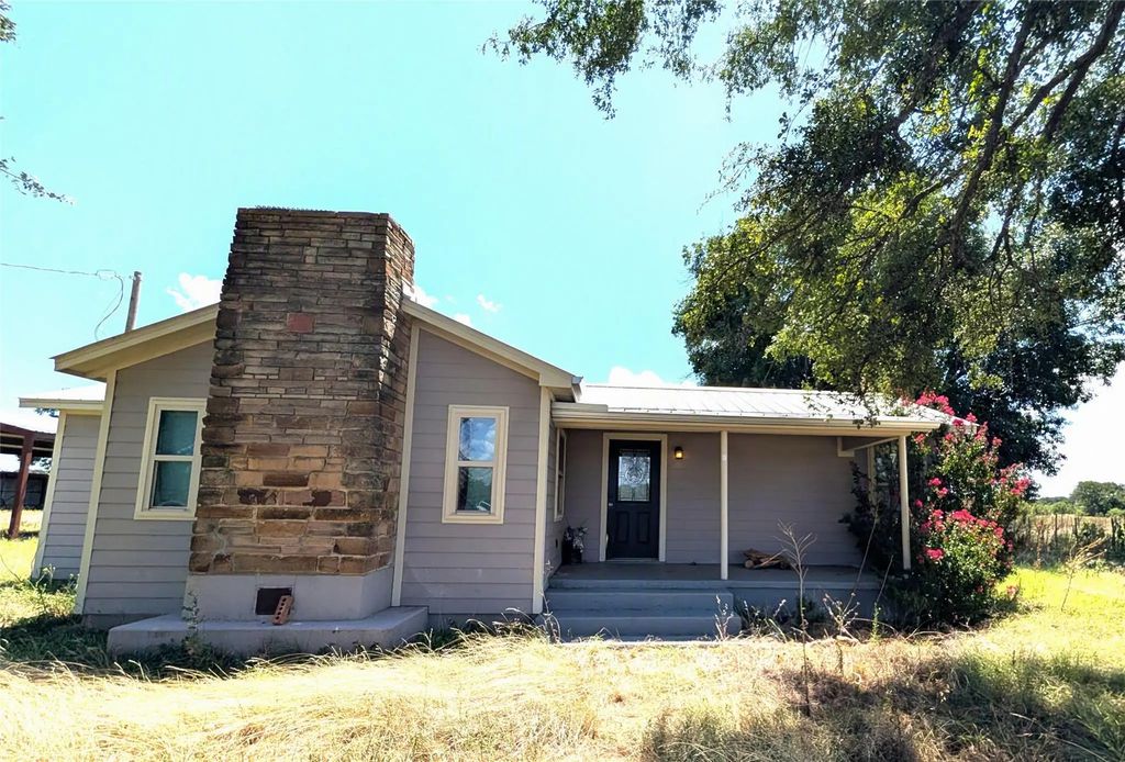 113 S Wilson, Palo Pinto