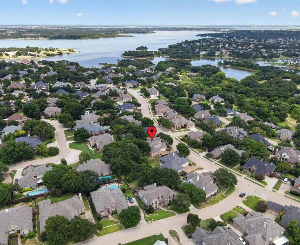 3209 Northwood Drive, Highland Village