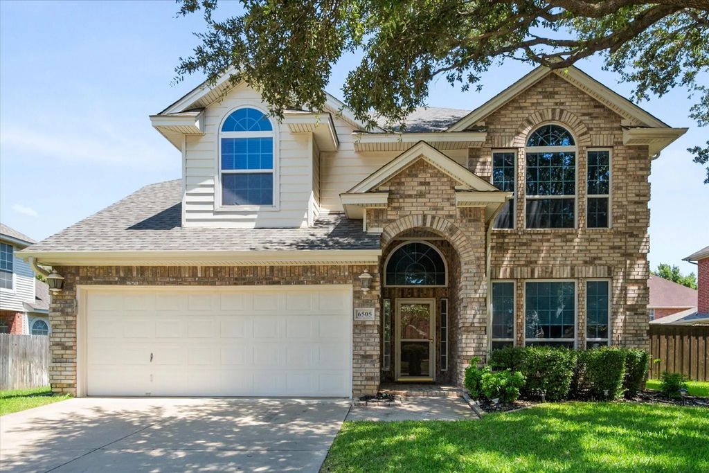 6505 Ashwood Drive, Arlington