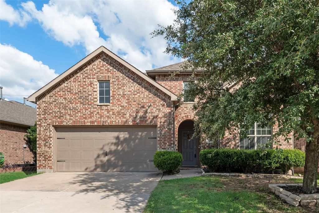 221 Bluefinch Drive, Little Elm
