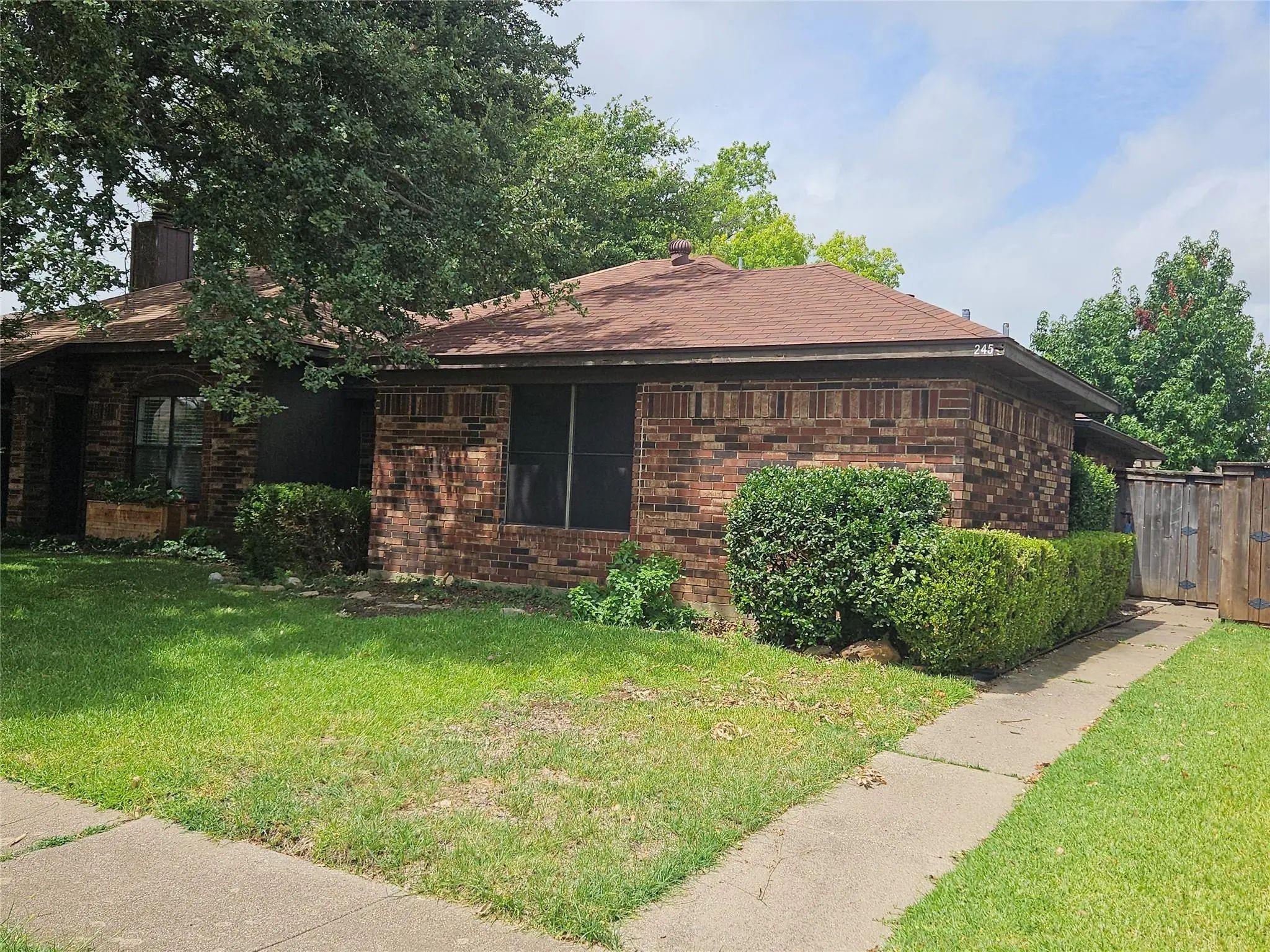 Photo of Listing #21324441
