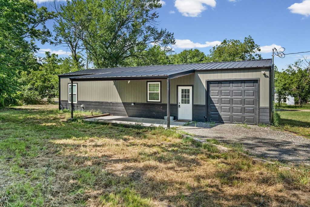 2516 Second Street, Caddo Mills