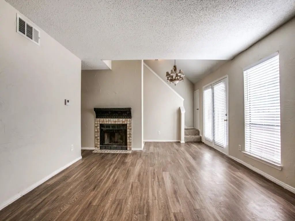 9839 Walnut Street 207, Dallas