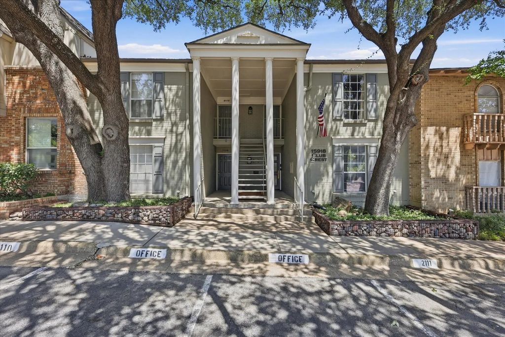 15918 Club Crest Drive 2111, Dallas