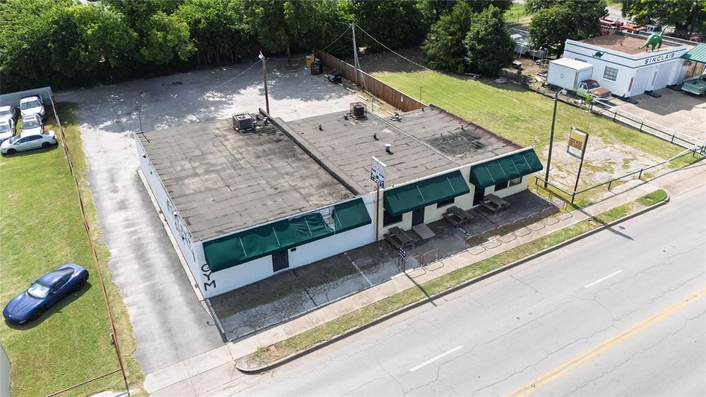 3717 Mccart Avenue, Fort Worth