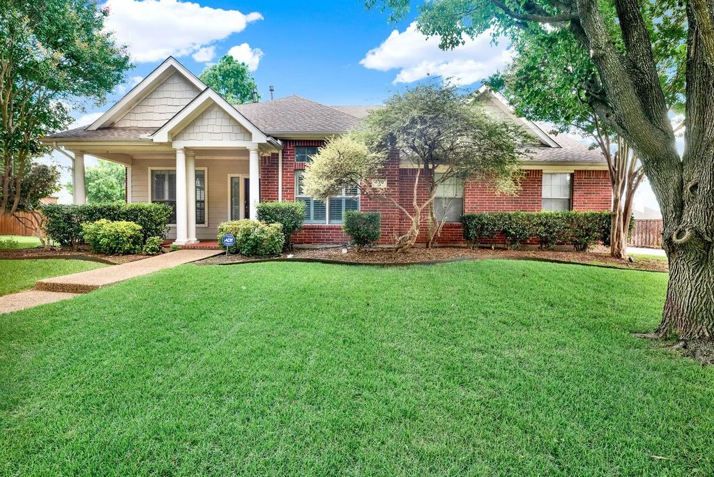 630 Candlewood Trail, Murphy