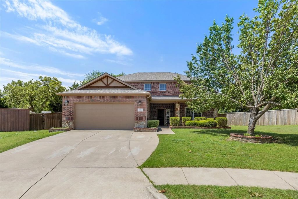 821 Westwood Court, Anna