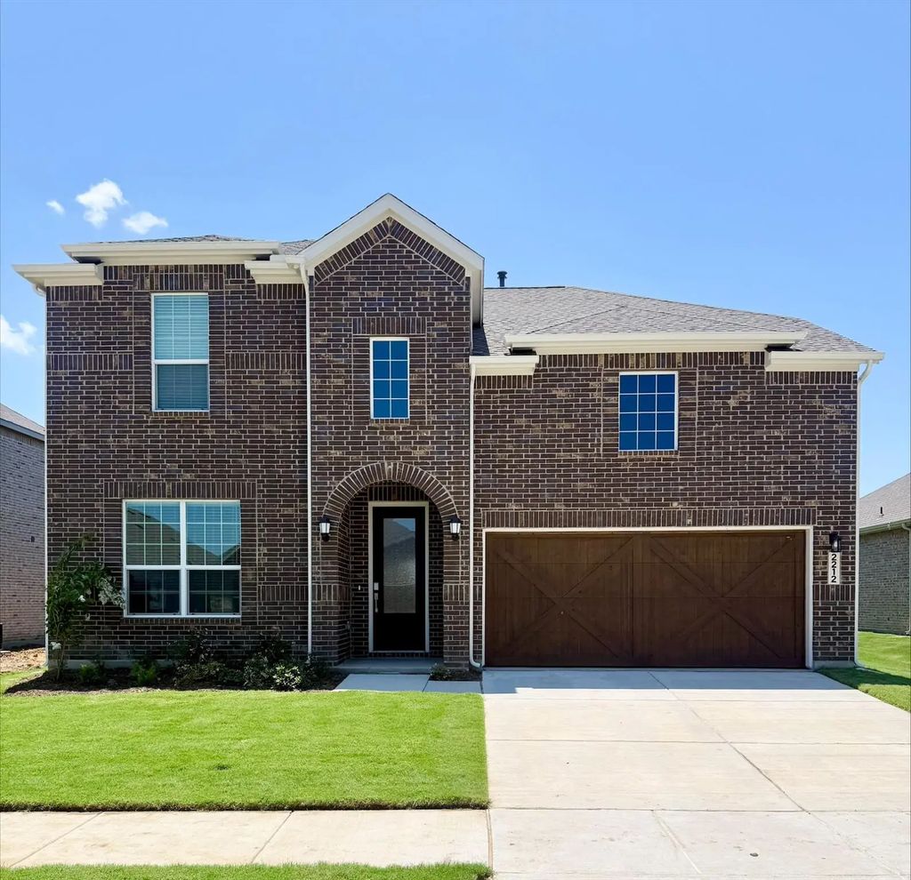 2212 Whitney Road, Celina