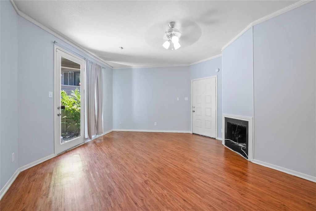 8545 Midpark Road 47, Dallas
