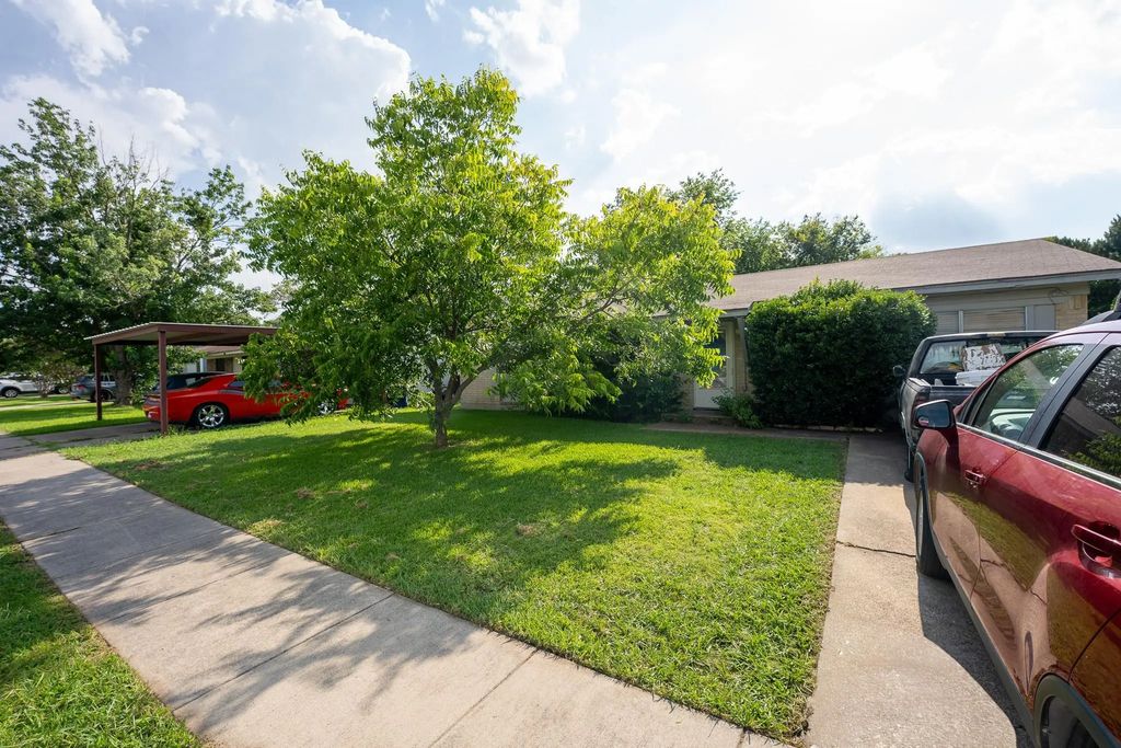 400 S 1st Street, Wylie