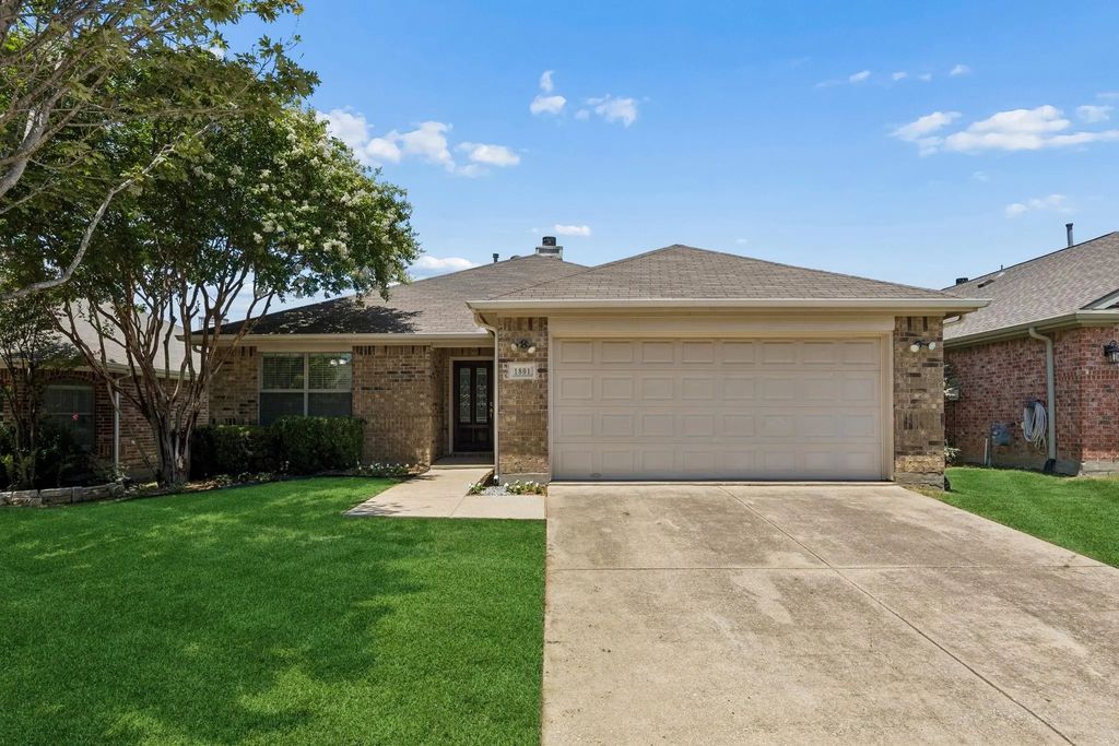 1801 Ringtail Drive, Little Elm