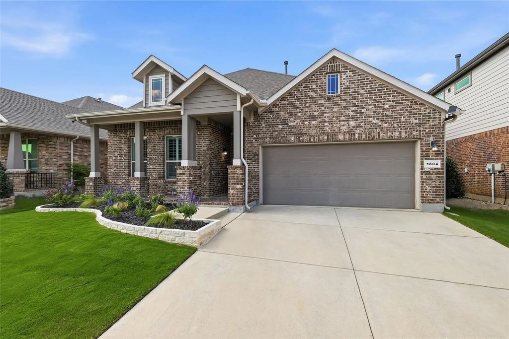 1804 Cardinal Way, Argyle