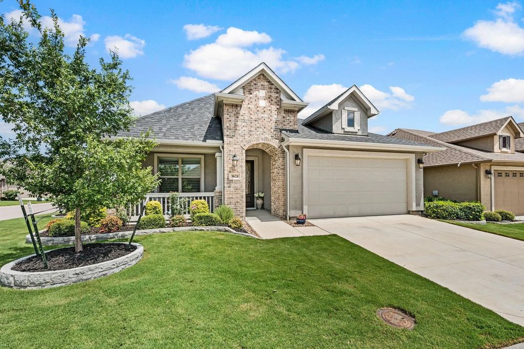 9624 Heartwood Drive, Denton