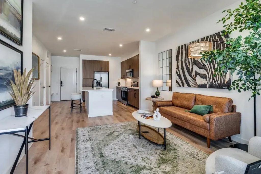 2016 S Ervay Street A2, Dallas