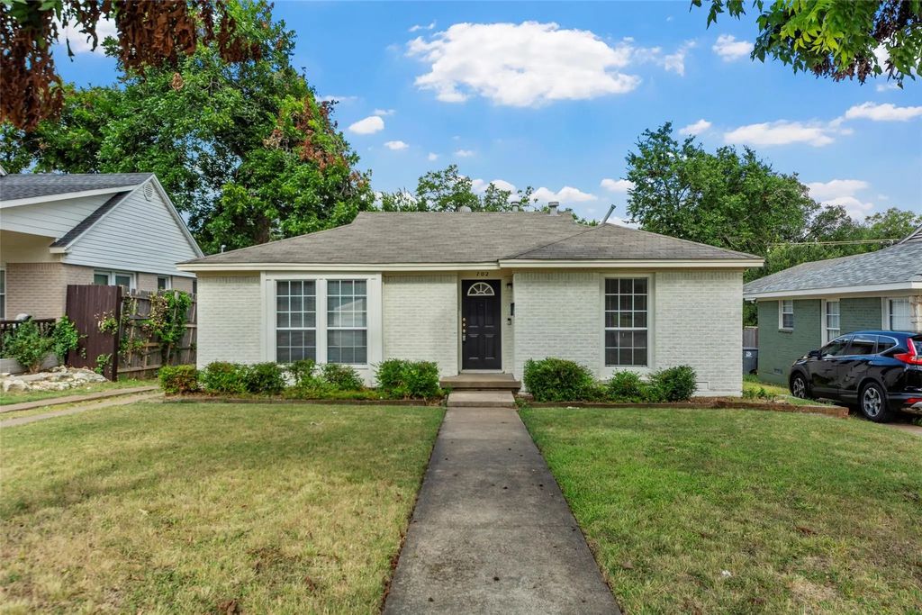 702 Westmount Avenue, Dallas