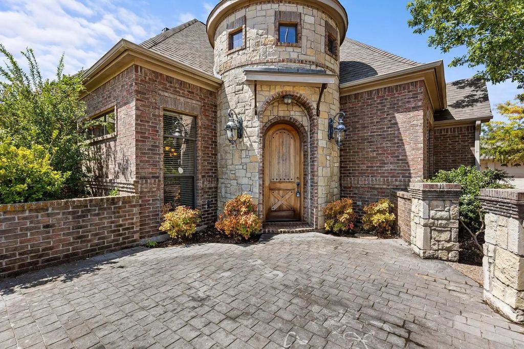 610 Vanishing Oaks Drive, Crawford