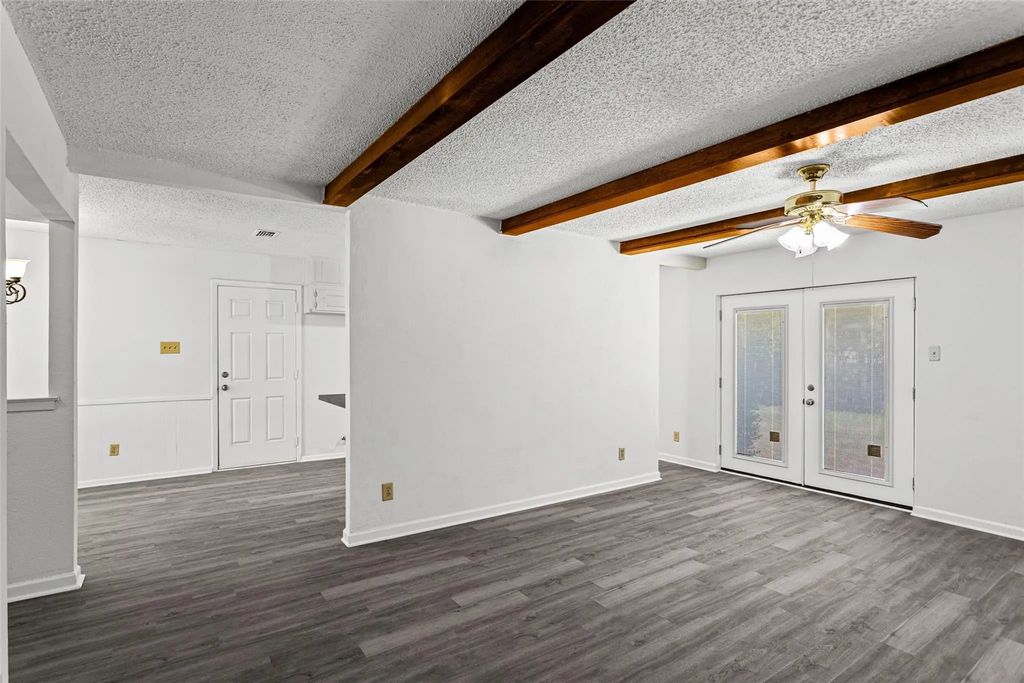 529 Georgetown Drive, Everman