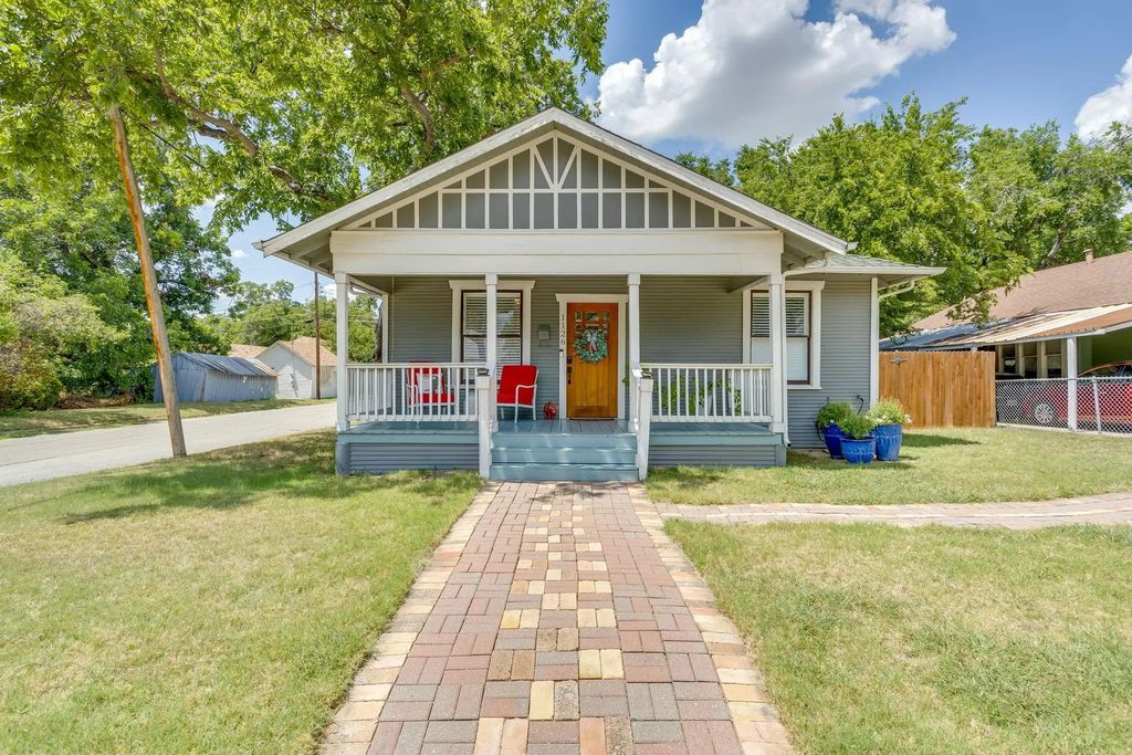 1126 Hawthorne Avenue, Fort Worth