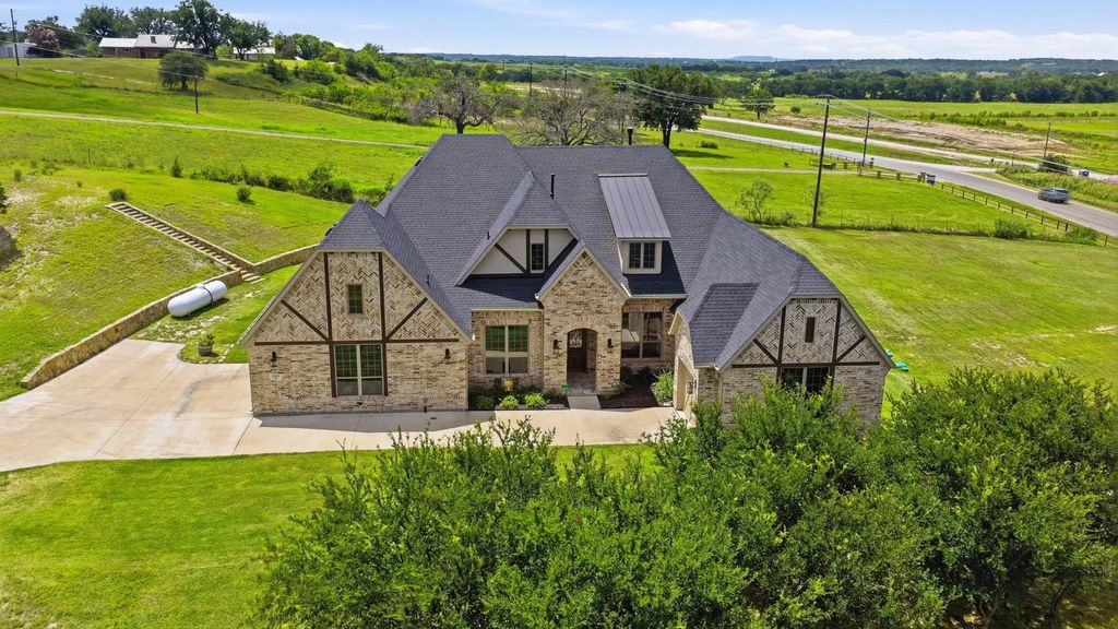 1000 Timber Hills Drive, Weatherford