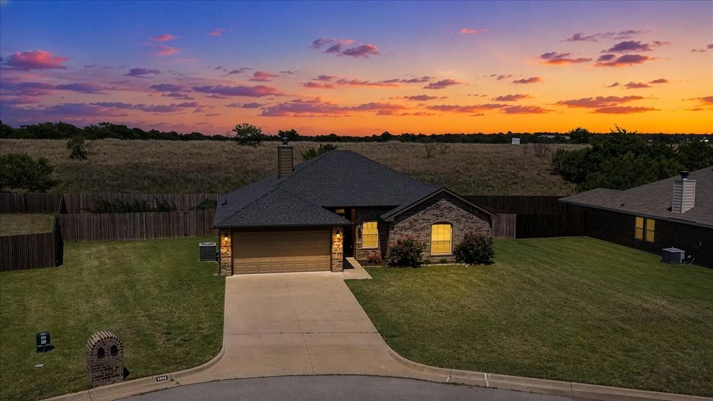 1491 Sun Dance, Stephenville