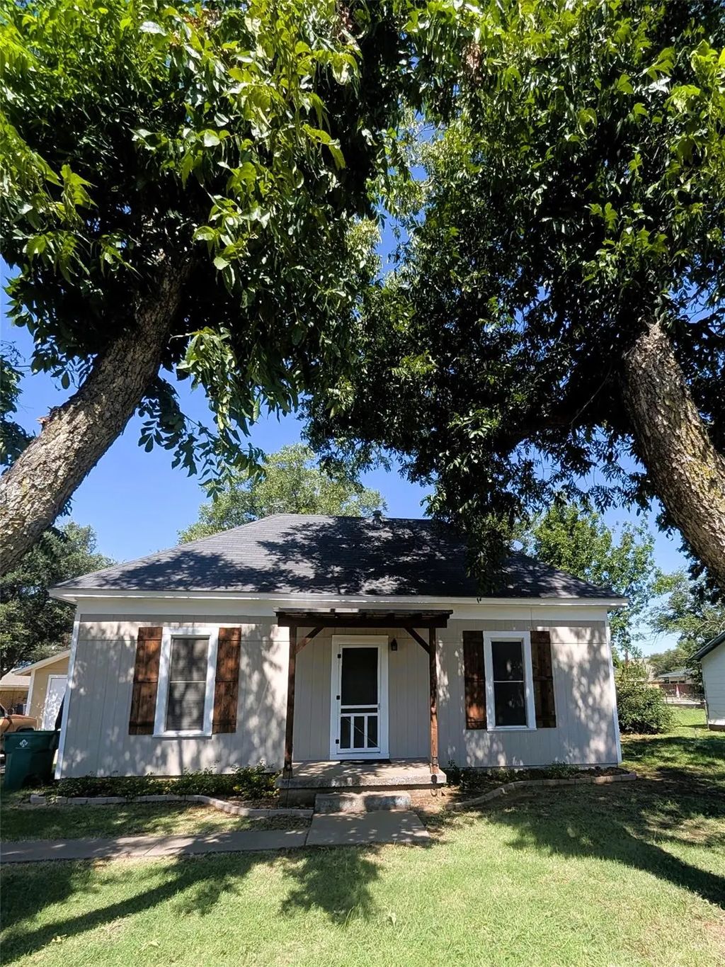 205 N Avenue O, Olney
