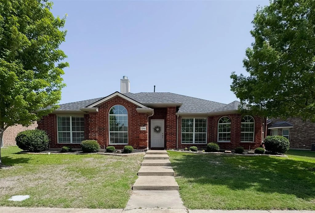 1244 Waters Edge Drive, Rockwall