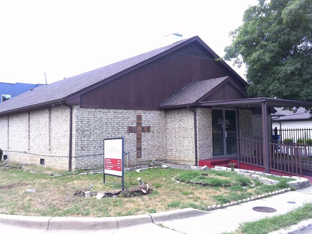 3421 Chihuahua Avenue, Dallas