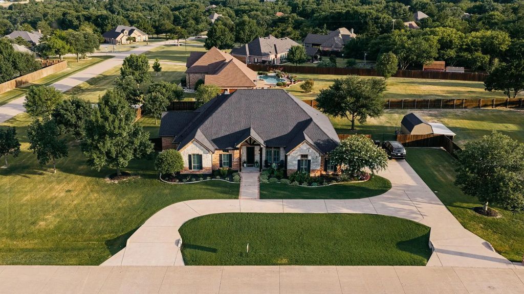 3650 Baylor Boulevard, Midlothian