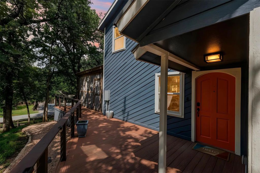330 Rockland Drive, Highland Village