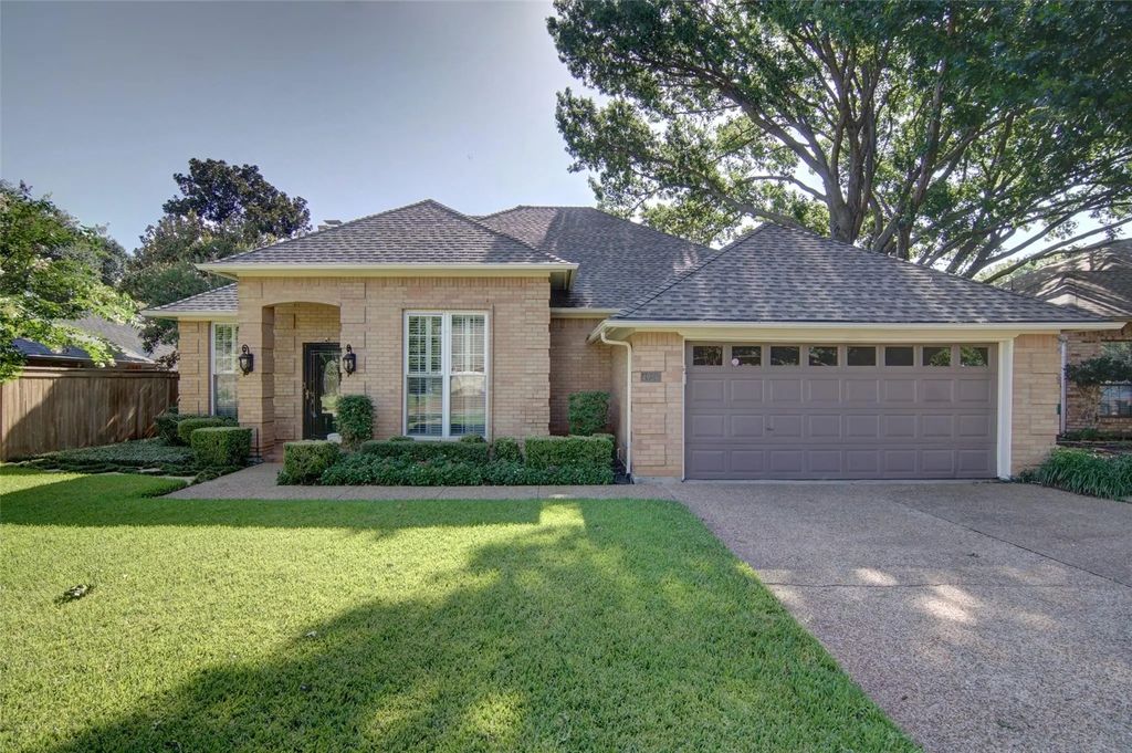 4925 Courtside Drive, Fort Worth