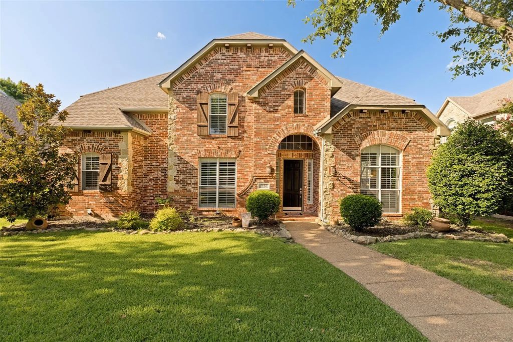 1412 Greenbriar Drive, Allen