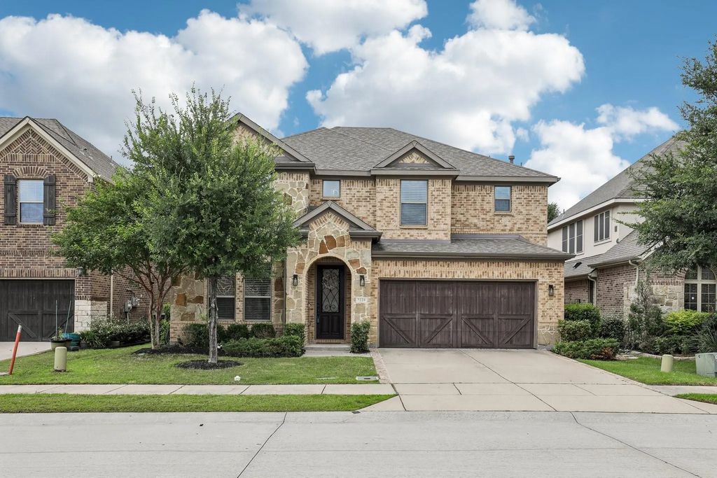 7228 Ridgepoint Drive, Irving