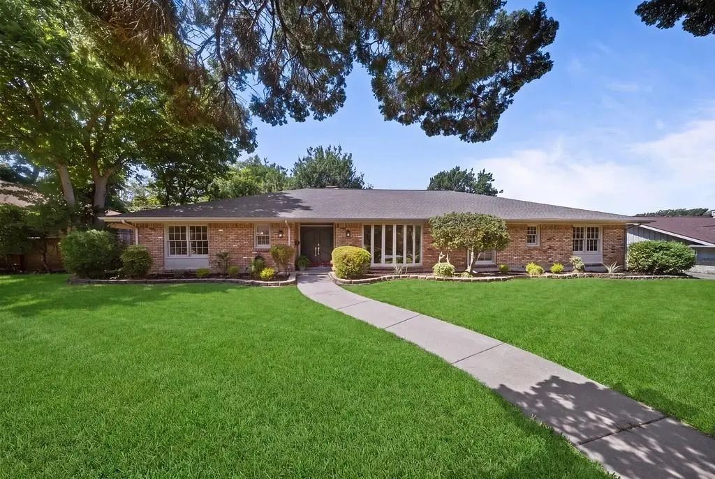 3721 Wosley Drive, Fort Worth