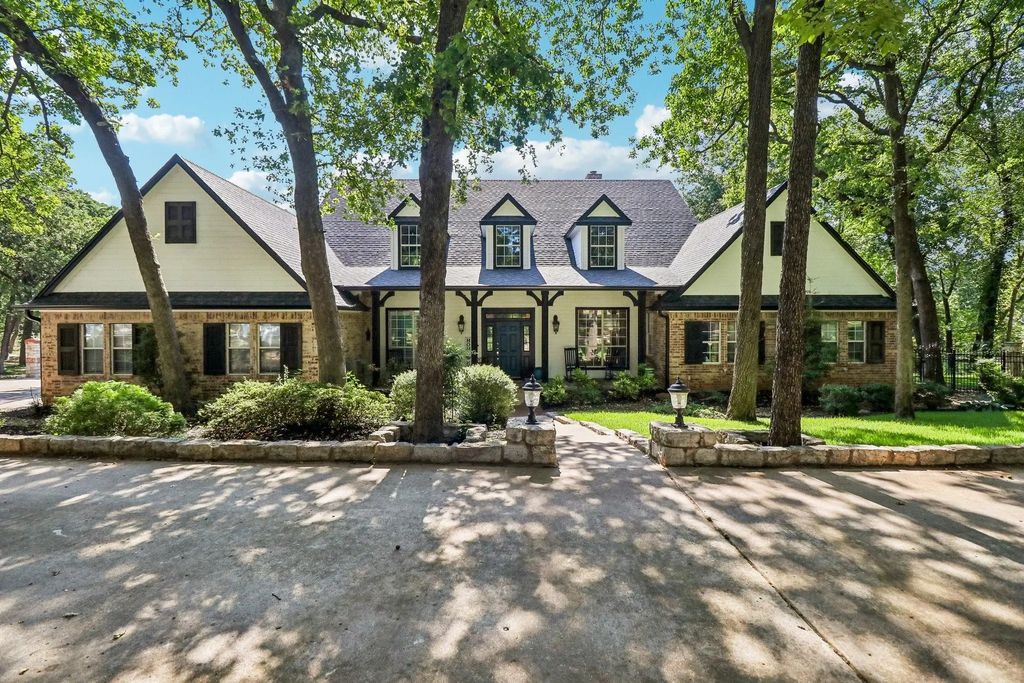 1455 Hickory Court, Keller