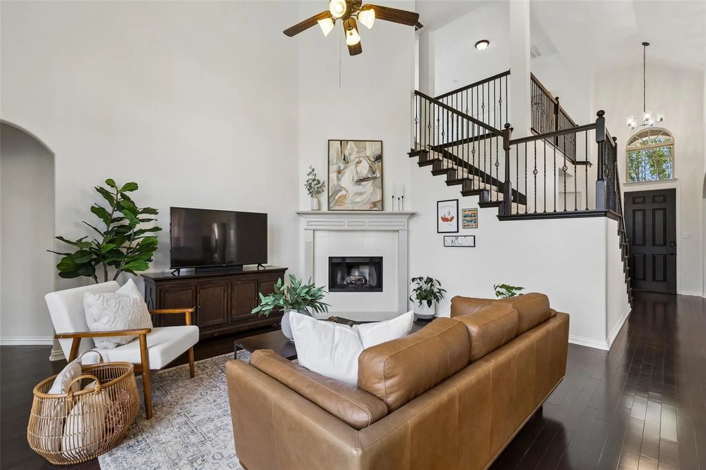 14217 Signal Hill Drive, Little Elm