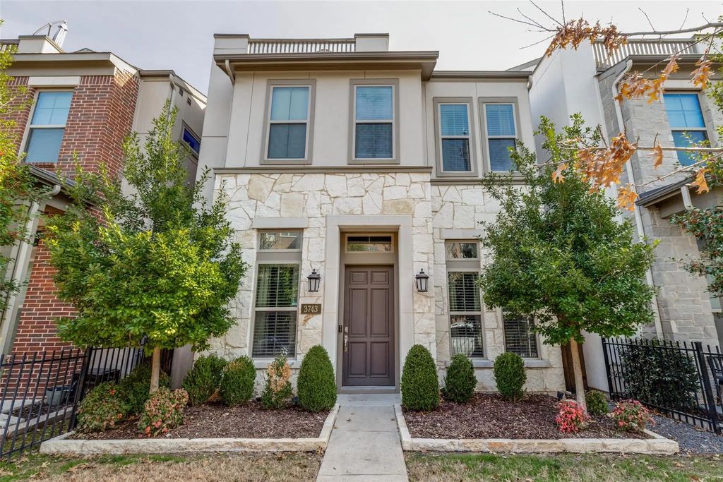 3743 Panalero Lane, Dallas