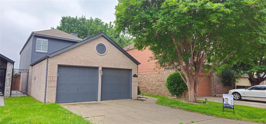 2956 S Bend Drive, Dallas