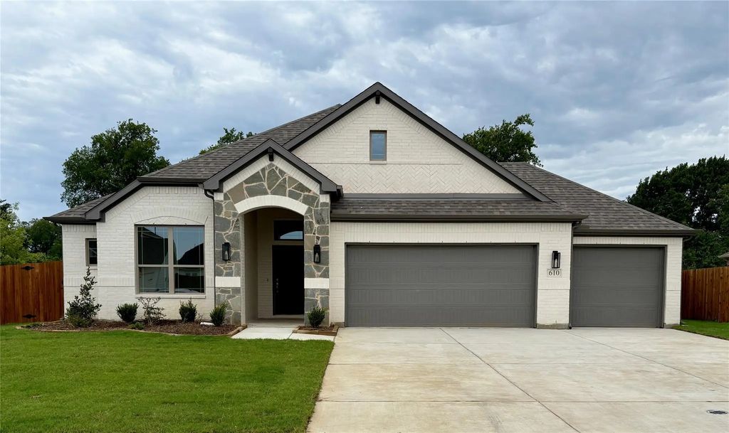 610 Kyle Drive, Tioga
