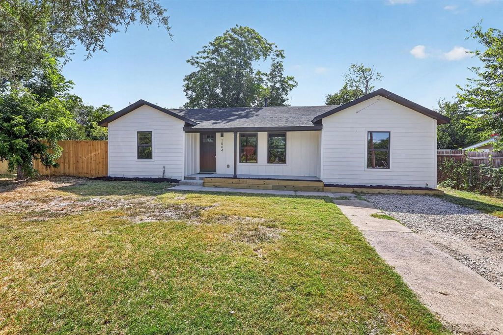 1004 Parker Street, Fort Worth