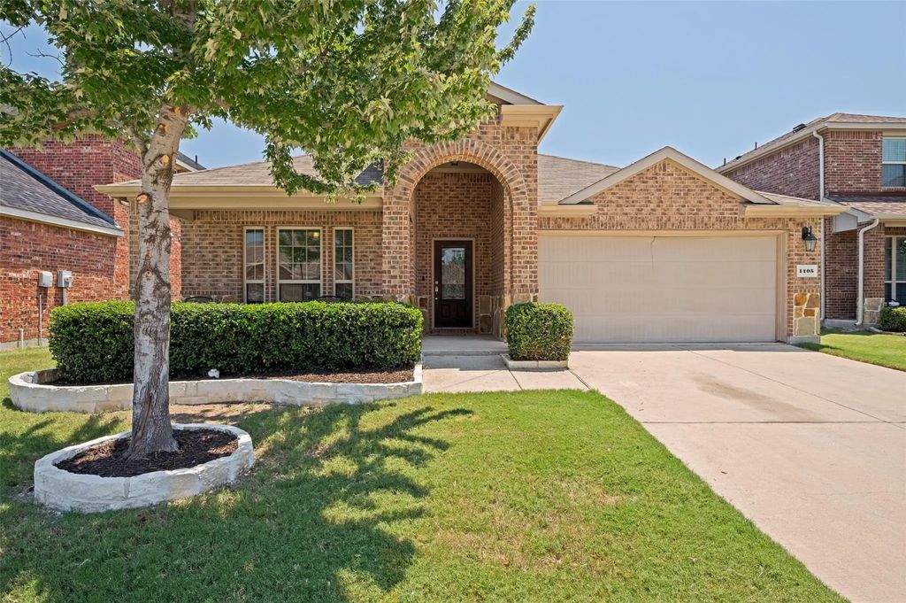 1405 Red River Drive, Aubrey