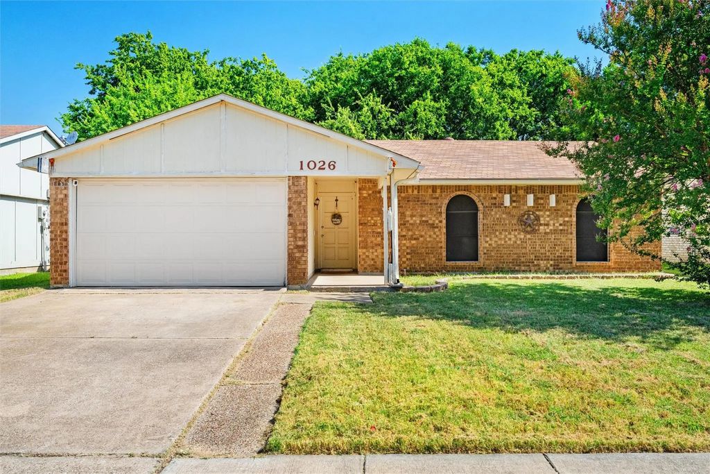 1026 Santa Fe Trail, Grand Prairie