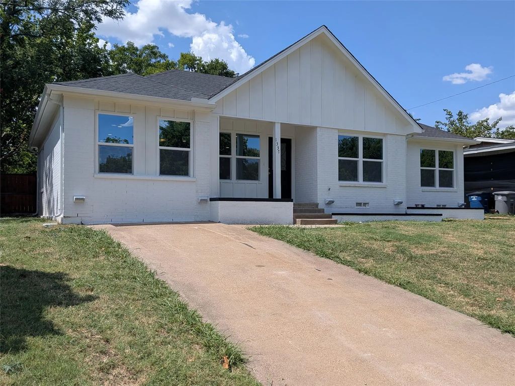 1337 Adelaide Drive, Dallas