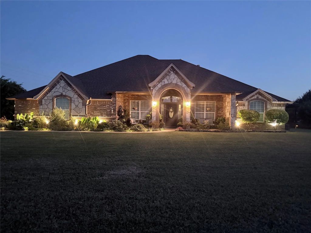 535 Christenberry Road, Springtown