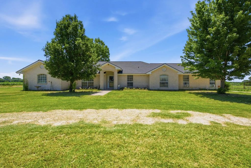 1640 County Road 185, Stephenville