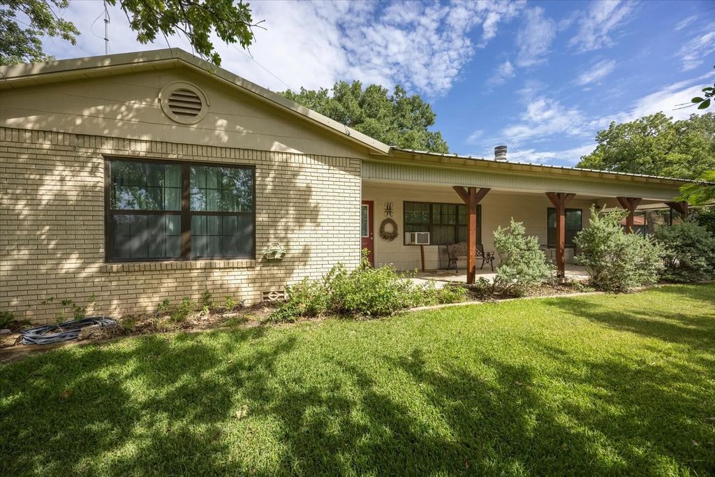 10202 S Us Highway 377, Dublin
