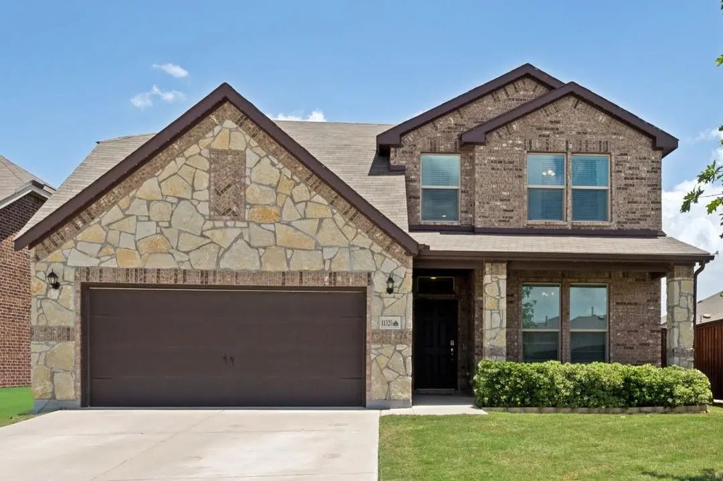 11520 Aspen Meadows Court, Aubrey