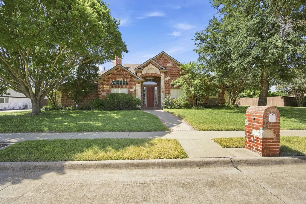 5430 Sycamore Drive, Midlothian