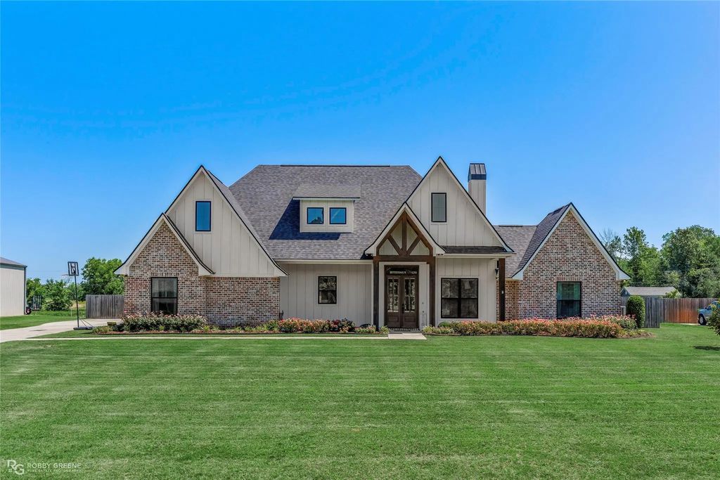 203 Shadow Ridge Drive, Bossier City