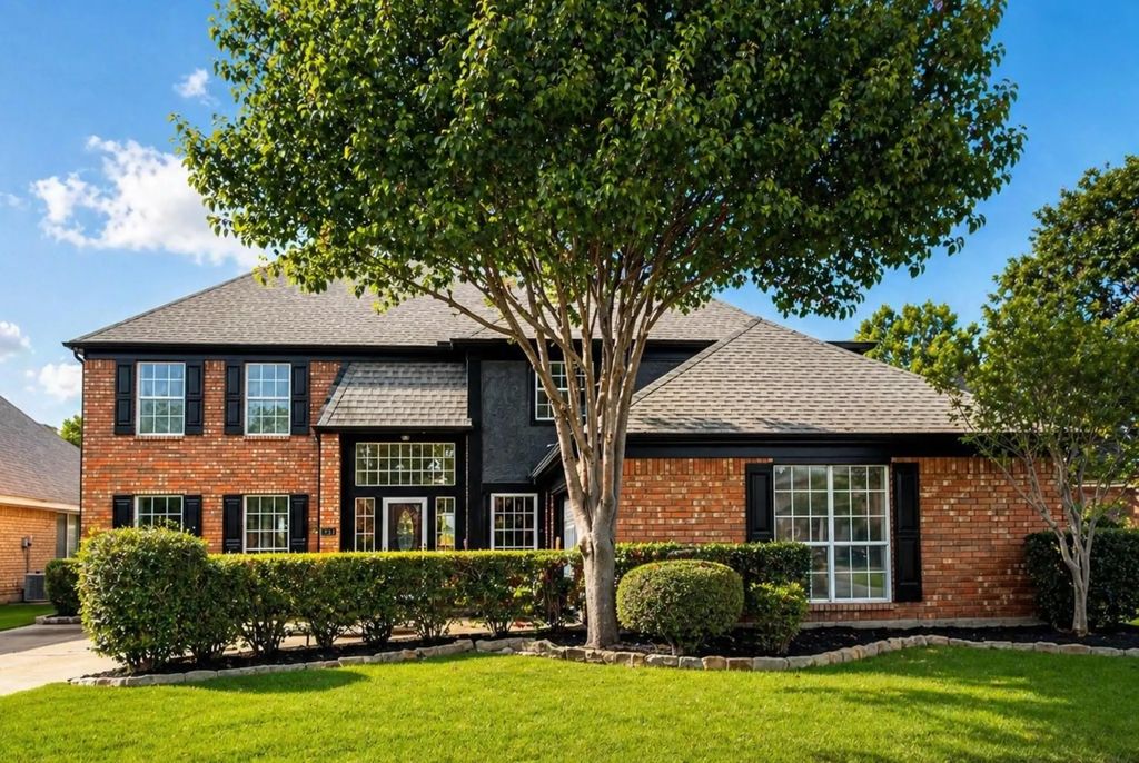 514 Palm Desert Drive, Garland