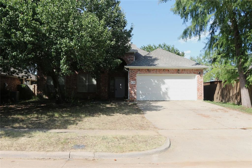 4710 Lincolnshire Drive, Grand Prairie